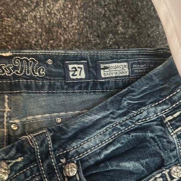 Blue Easy Skinny Jeans with Decorative Stitching - Picture 3 of 3